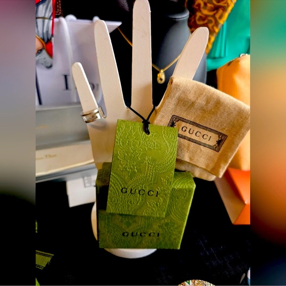 Gucci Unisex G cut ring/scarf ring - Picture 12 of 14